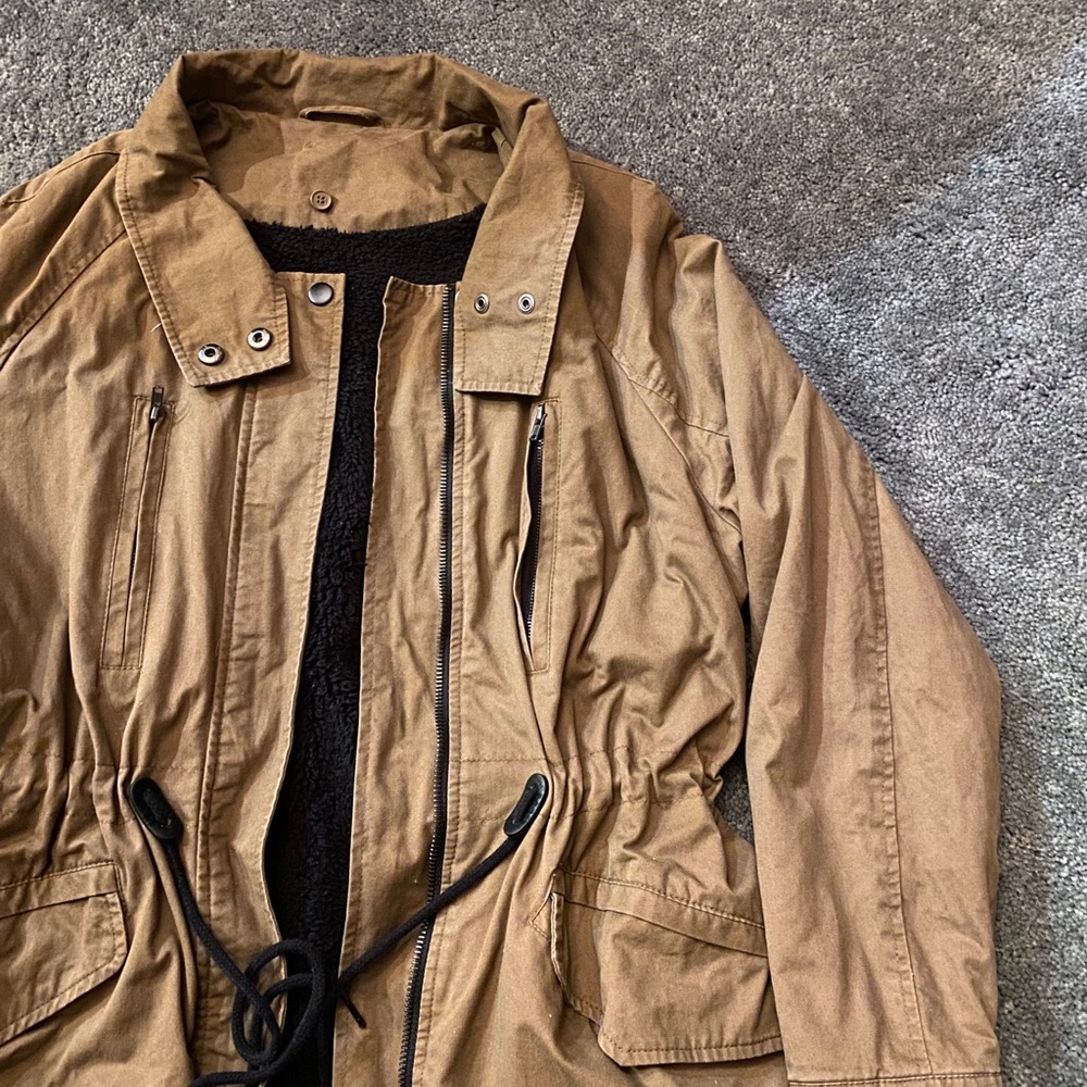 brown jacket - Picture 4 of 7